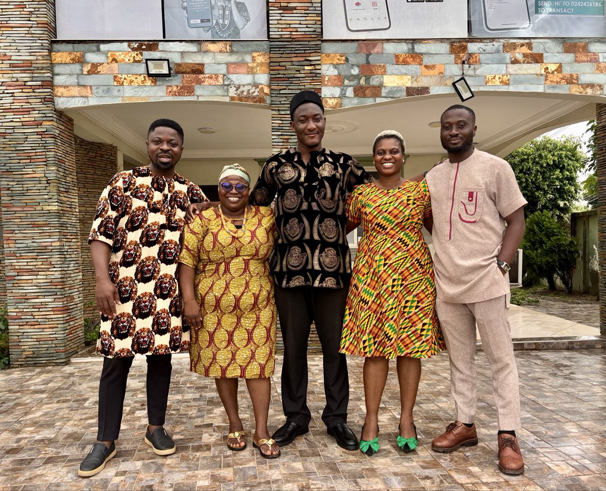 Korba365's tweet photo. Celebrating AU Day in our bold African prints. One heritage. One people. One Africa. Happy AU Day!๐โจ๐
#auday #AfricanUnion https://t.co/wJxgr9PKFt
