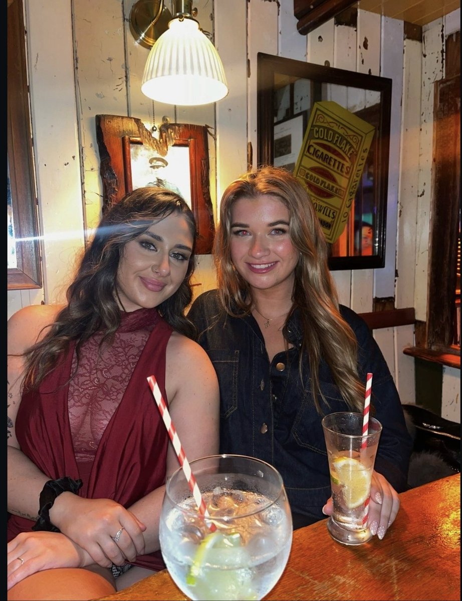 Hotgirls tweet media
