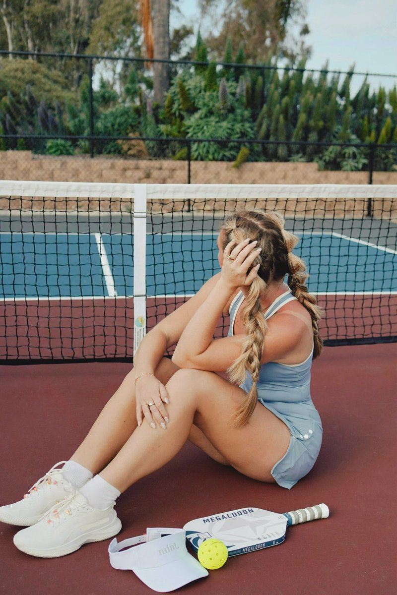 Mintsport_'s tweet photo. Serving looks and spin with the Megalodon ✨🦈

#Pickleball #PickleballStyle #MintPickleball #Megalodon #CourtSide #PickleballLife https://t.co/KLoqyfQScB