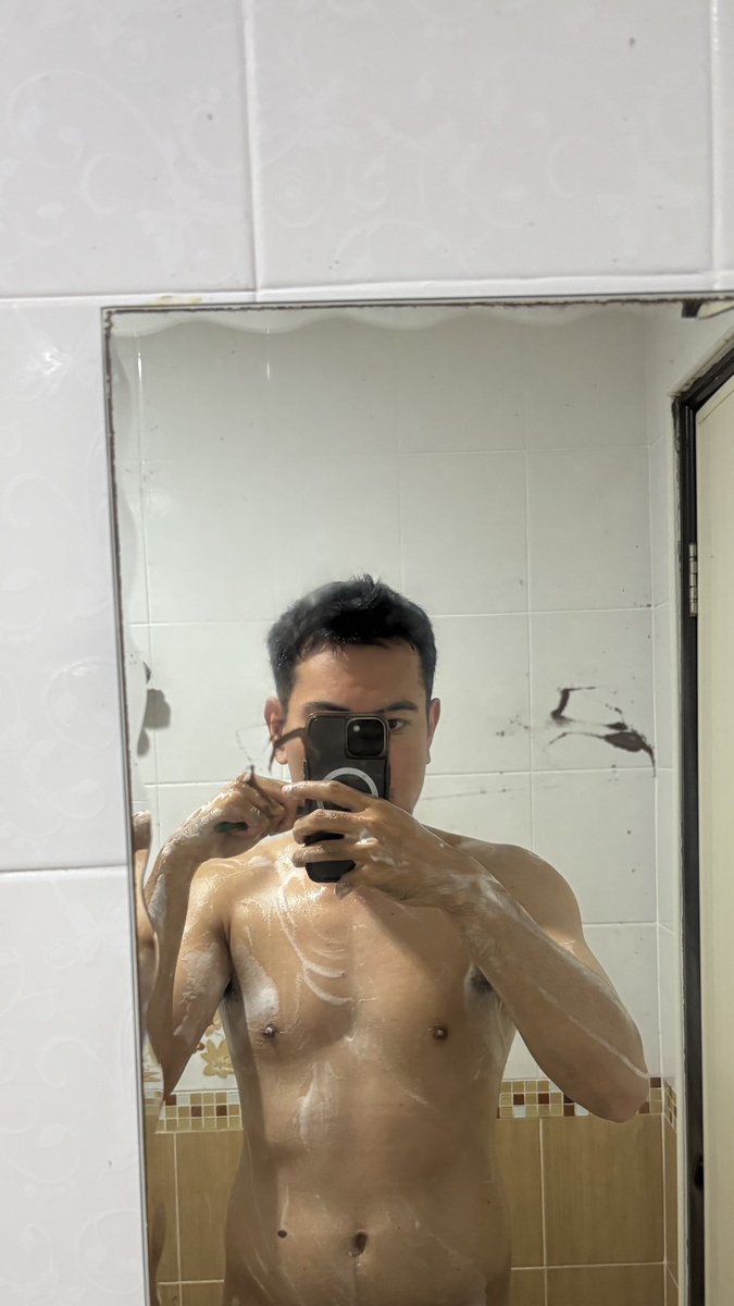 dainodome1999's tweet photo. อาบน้ำนอนกันคร้าบ #หาดใหญ่ #หาดใหญ่fwb https://t.co/vOc15ZZYA2