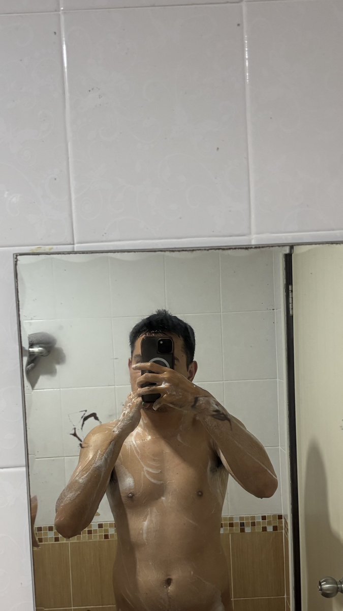 dainodome1999's tweet photo. อาบน้ำนอนกันคร้าบ #หาดใหญ่ #หาดใหญ่fwb https://t.co/vOc15ZZYA2