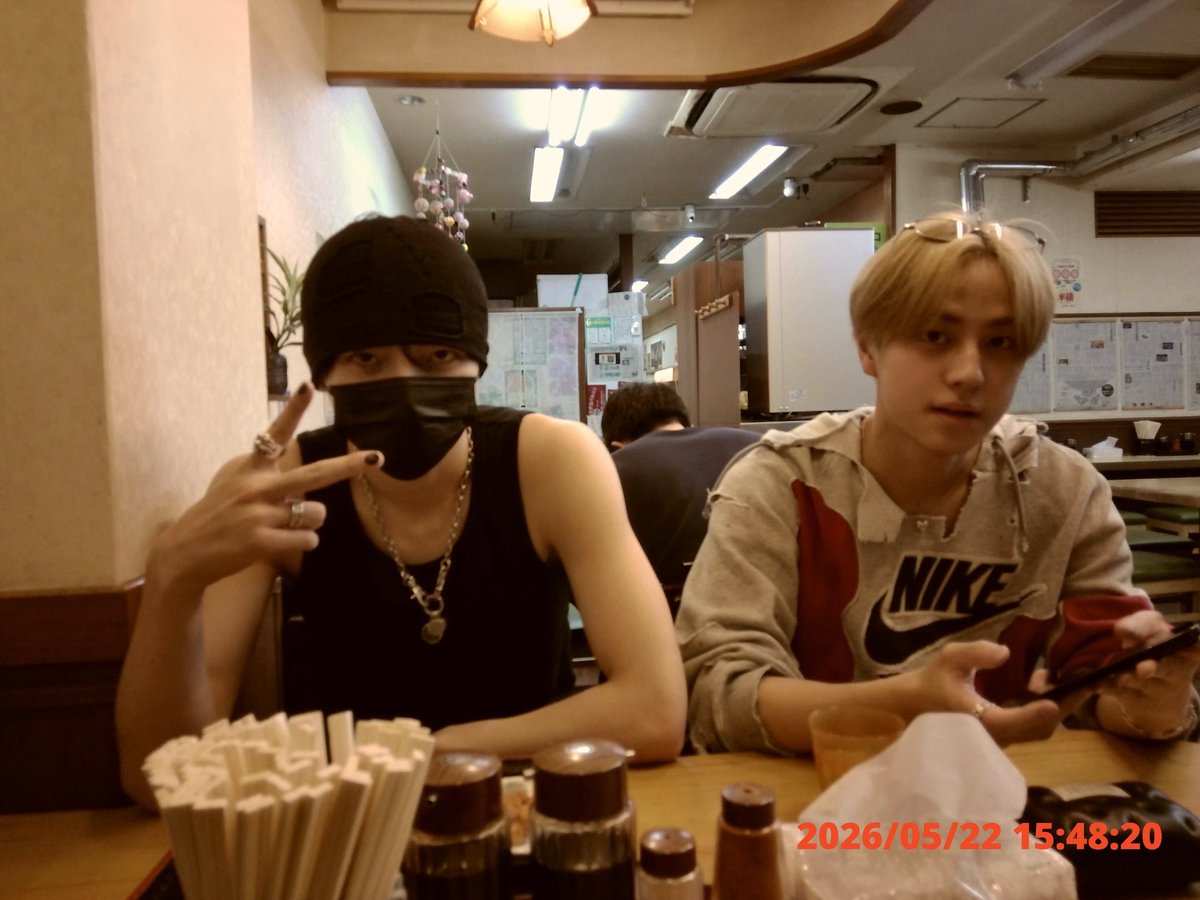 우니 tweet media