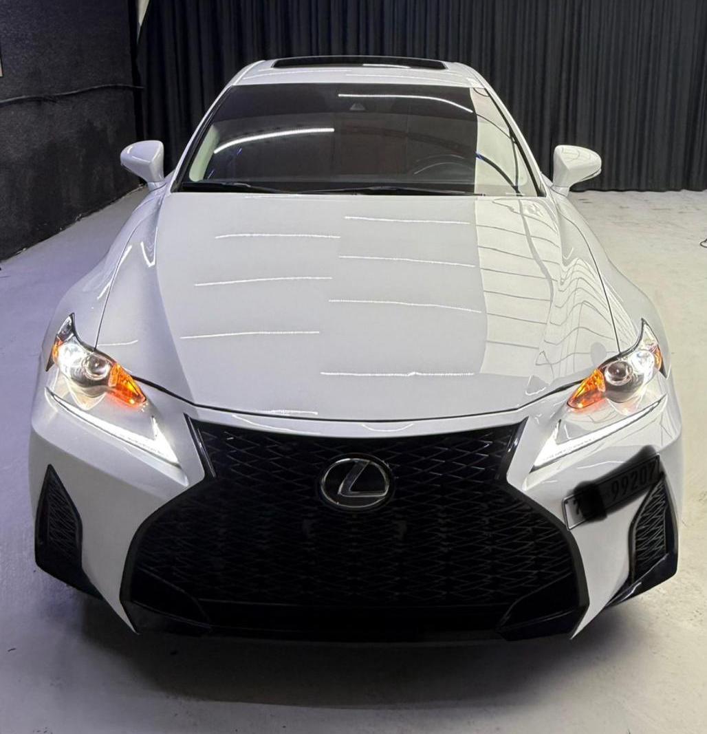 Emma63039998's tweet photo. 🚘LEXUS IS300 2018 SPORT 
MODEL YEAR: 2018
ENGINE CAPACITY: V6
Mileage :58600.
Condition near and clean.
Ready to ship to Ghana if interested.
PRICE: Ghana cedis : 193,139.
WhatsApp:  📲+971 547941415/ 971501175917
we will help you to clear from port. https://t.co/AoYxfpflMm