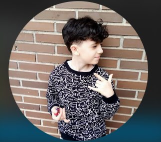 IVANCk tweet media