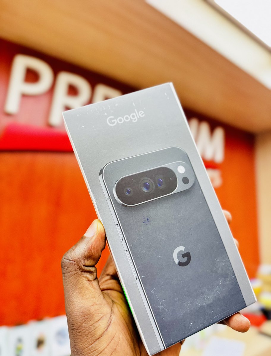 Premiumgadgetsk's tweet photo. 📱 The future is foldable. HUAWEI Mate X7 brings premium power to your palm.
   👉 Grab yours now: Premium Gadgets 0740837277 https://t.co/cTX5kW2dvg