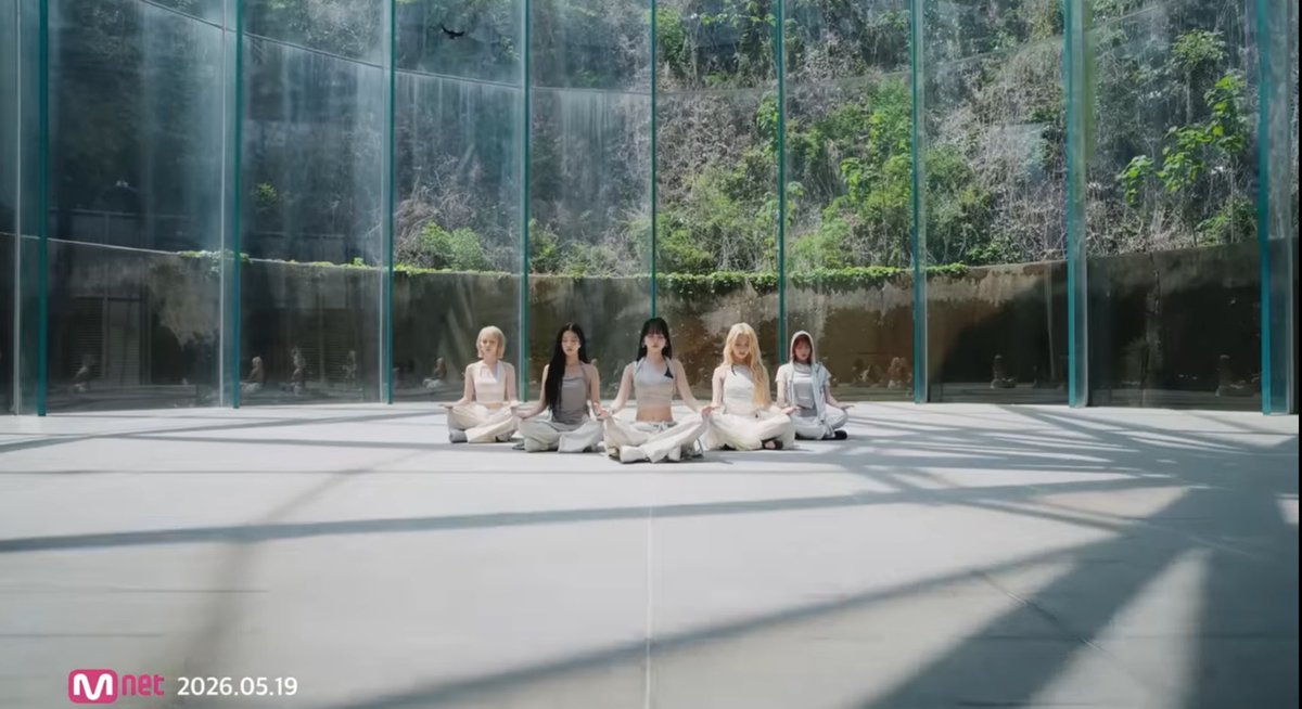 tricappelletti's tweet photo. Fun fact: the BOOMPALA performance video was filmed at the same location BÉBE YANA filmed her MV for “SPACE MULAN” 💜 https://t.co/pvYsHUC1Cb