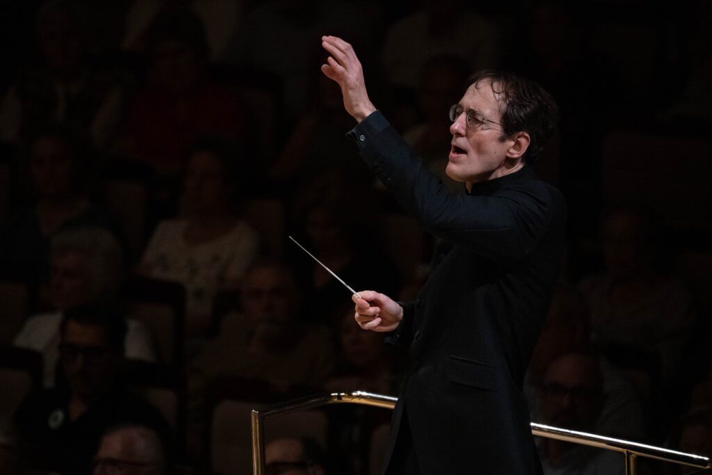 pgconductor's tweet photo. "What we heard on this occasion only confirmed for the author of this review that we are in the presence of one of the finest Spanish conductors active today"

 @ocnesp 

https://t.co/CsGrYu6LZQ https://t.co/RiJbfa1DF5