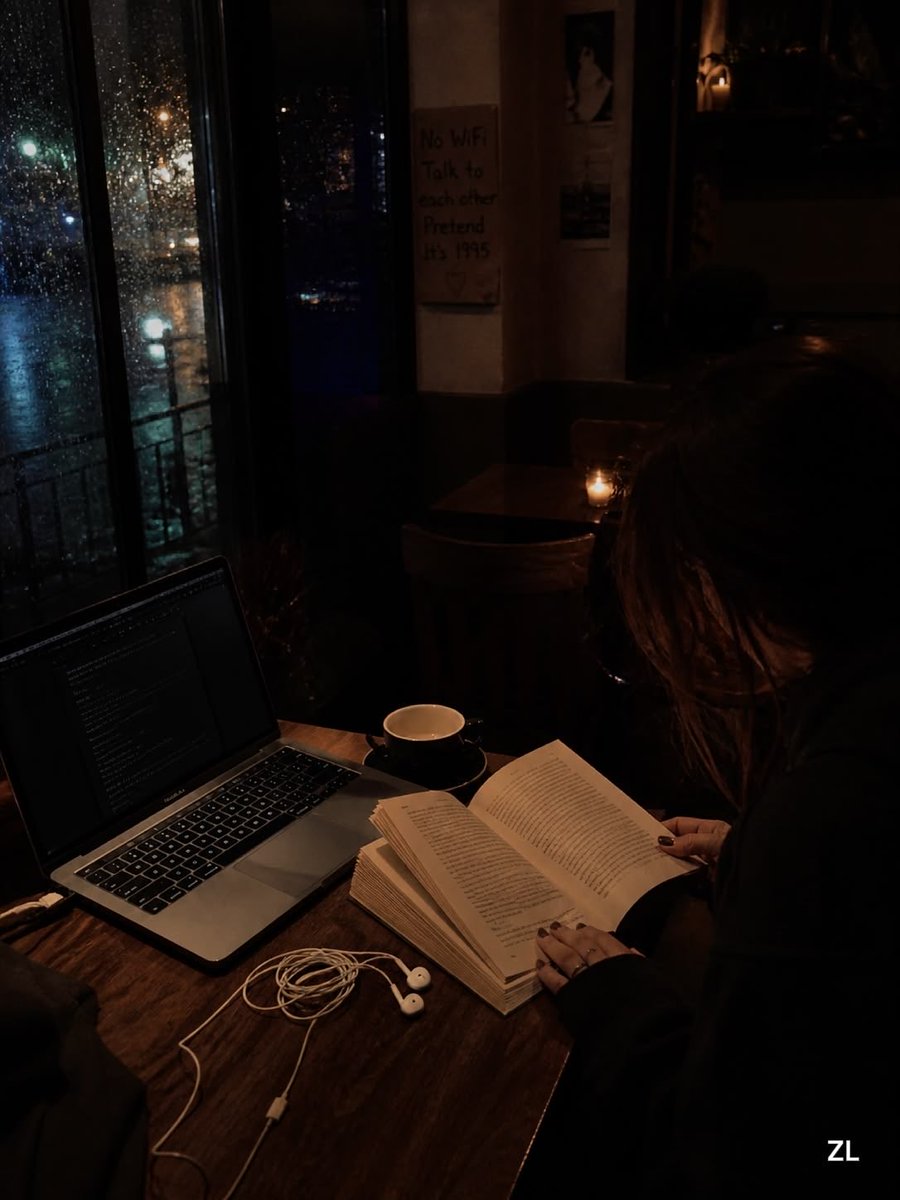Rose 🌹 | Erotic Romantasy Author tweet media