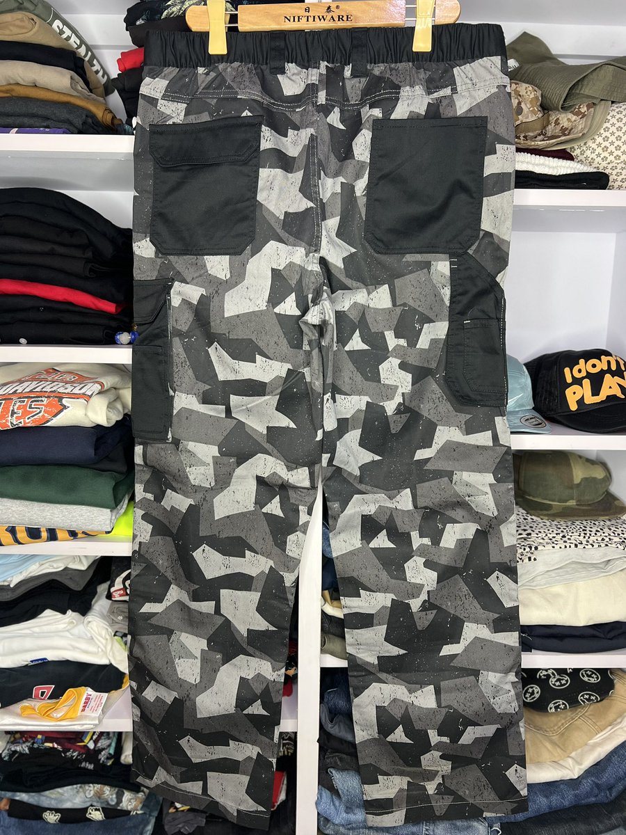 Kwaku Lynx Thrifted tweet media