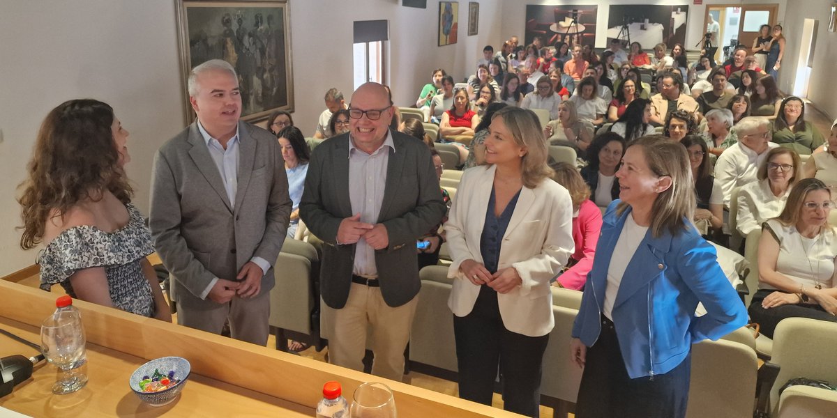 UCAM Universidad tweet media