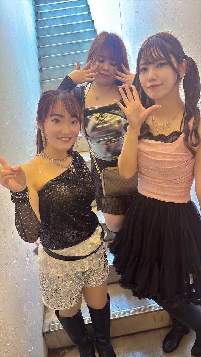 muu05064's tweet photo. #ブルスプ

1-1 Super Luna
2-5 くりてぃかる♡ぷりちー

本当���本当に不安だったけど、
楽しめました✌️

せいゆちゃん、
ぷりちーみんな可愛かったよ✨️✨

色んな方が話しかけてくださって嬉しかったです🫶 https://t.co/7g1YSLXxTB