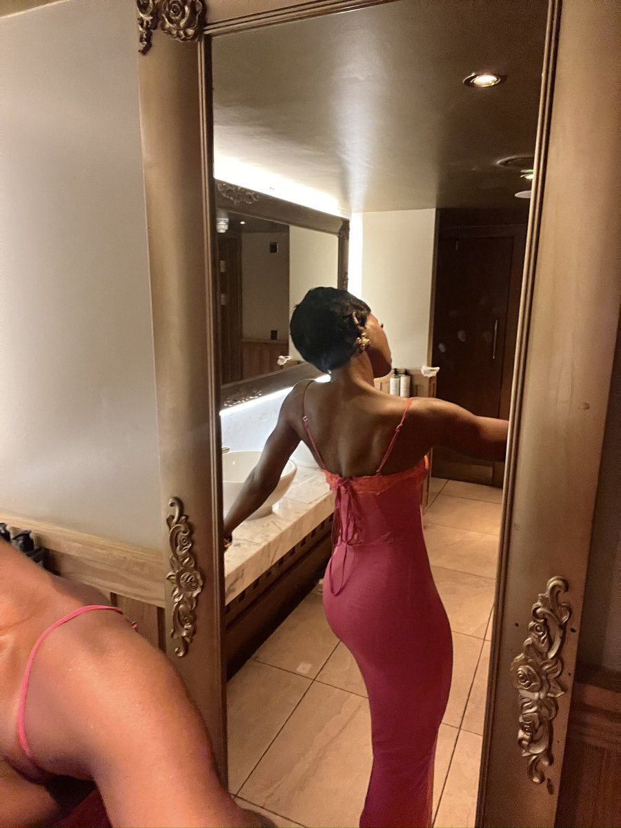 Soph tweet media
