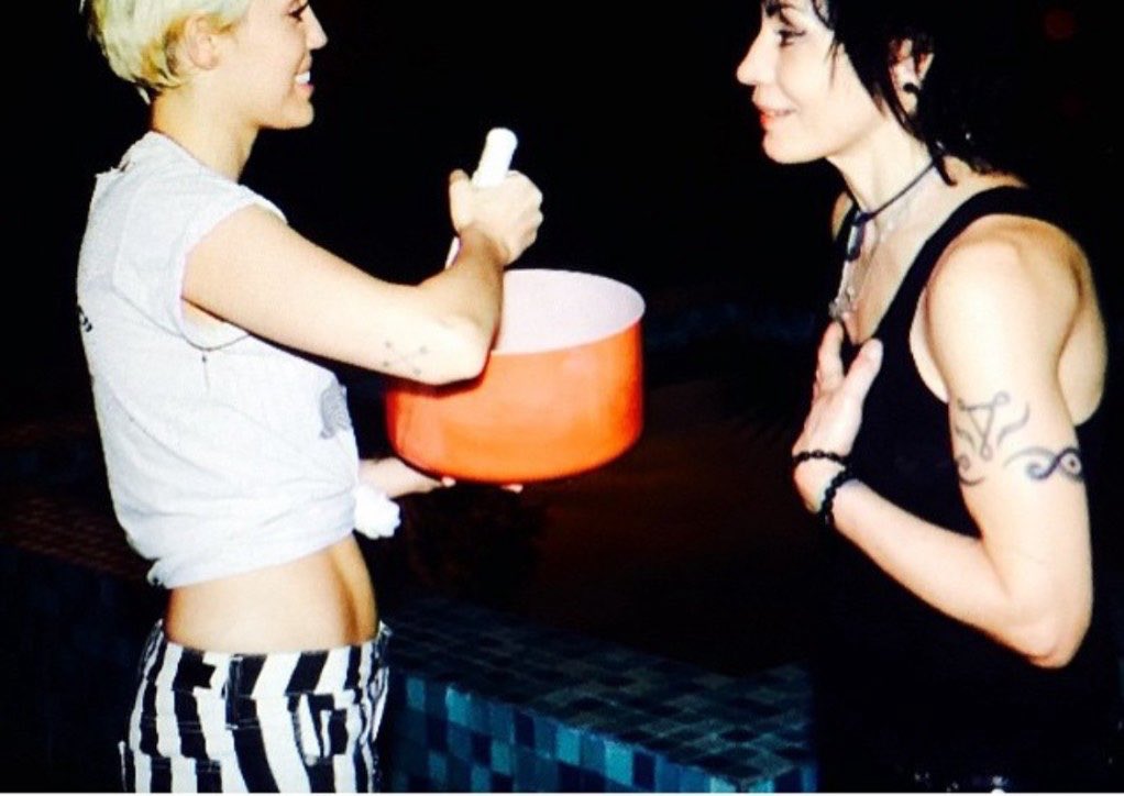 Miley Cyrus Brasil | Fan Account tweet media