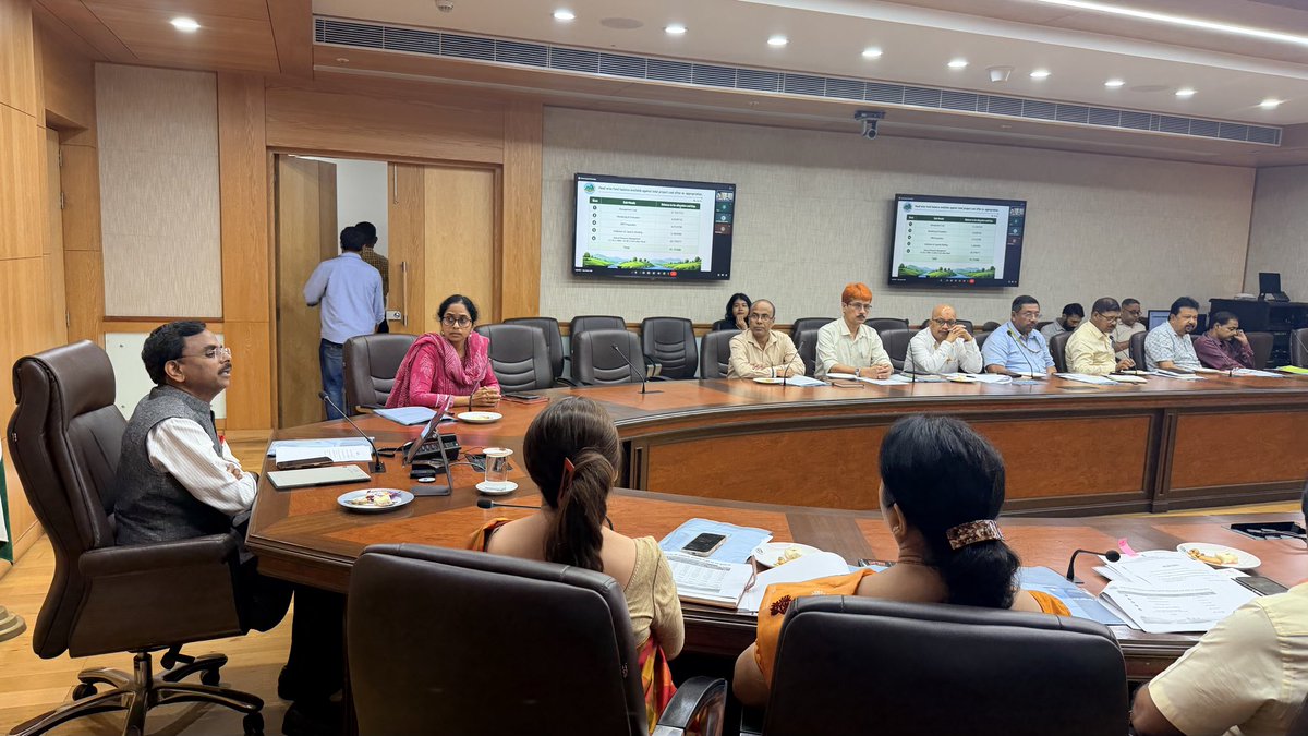 SLNAAssam's tweet photo. The SLSC meeting for approval of the Annual Action Plan (AAP) 2026–27 under WDC-PMKSY 2.0 amounting to Rs.102.39388 Crore was held today on 25.05.2026 under the chairmanship of the @CSAssam_ 
@DoLR_MoRD @CMOfficeAssam 

#slsc #wdcpmksy #watershed #review https://t.co/DrBdkNWDUD