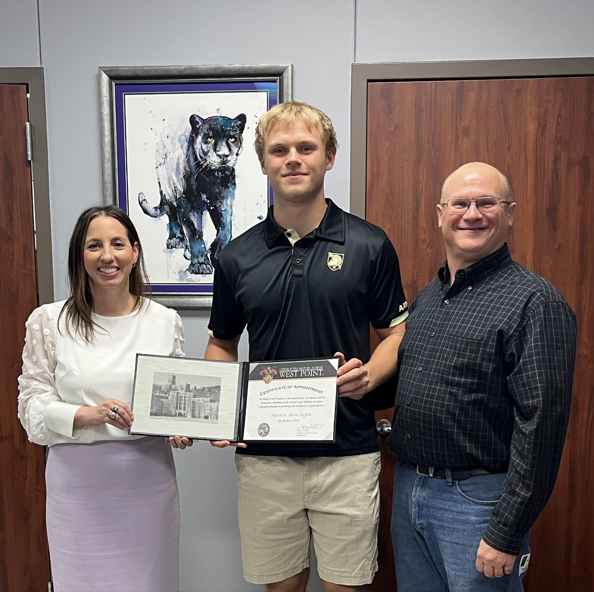 DrDJackson4's tweet photo. On Memorial Day, when we honor those who served, RPHS is so proud of Matthew 
S. and his appointment to West Point!
#scholarsandchampion
#MemorialWeekend 
#PantherPride 
@RPHS_Panthers10 
@RPHS_CCR 
@FortBendISD https://t.co/fQfc8H6DWM