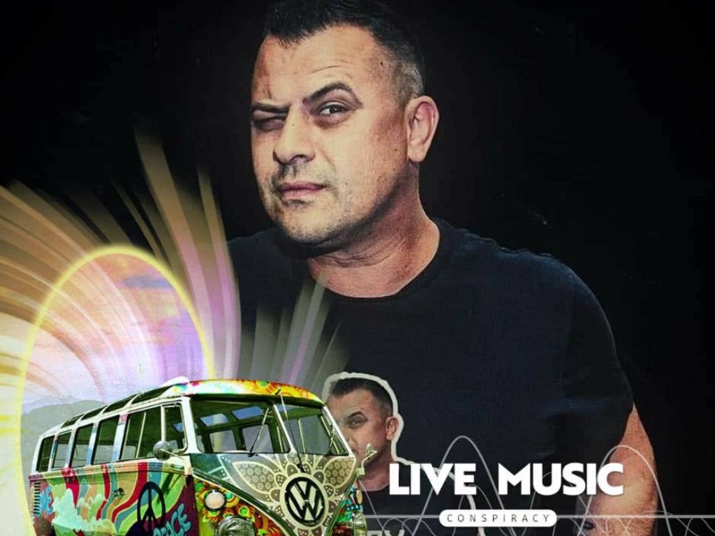 candbusiness's tweet photo. 🎶 From open-air festivals to building a community united by live music, Mihai Răzvan Mugescu talks about the #BrezoiulLumii phenomenon, the challenges behind major events, and the passion transforming Brezoi into a cultural landmark in Romania https://t.co/um0cRu3LSr https://t.co/mQ3eeq59ZE