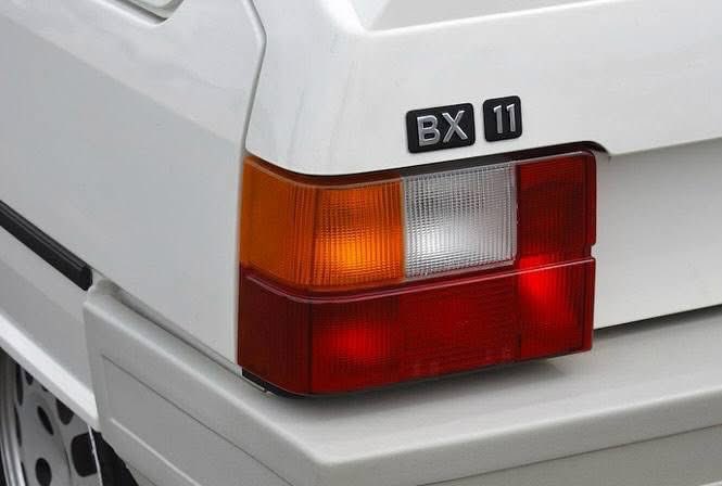 NicoNePayePlus's tweet photo. Citroën BX https://t.co/9Lh3UMibL3