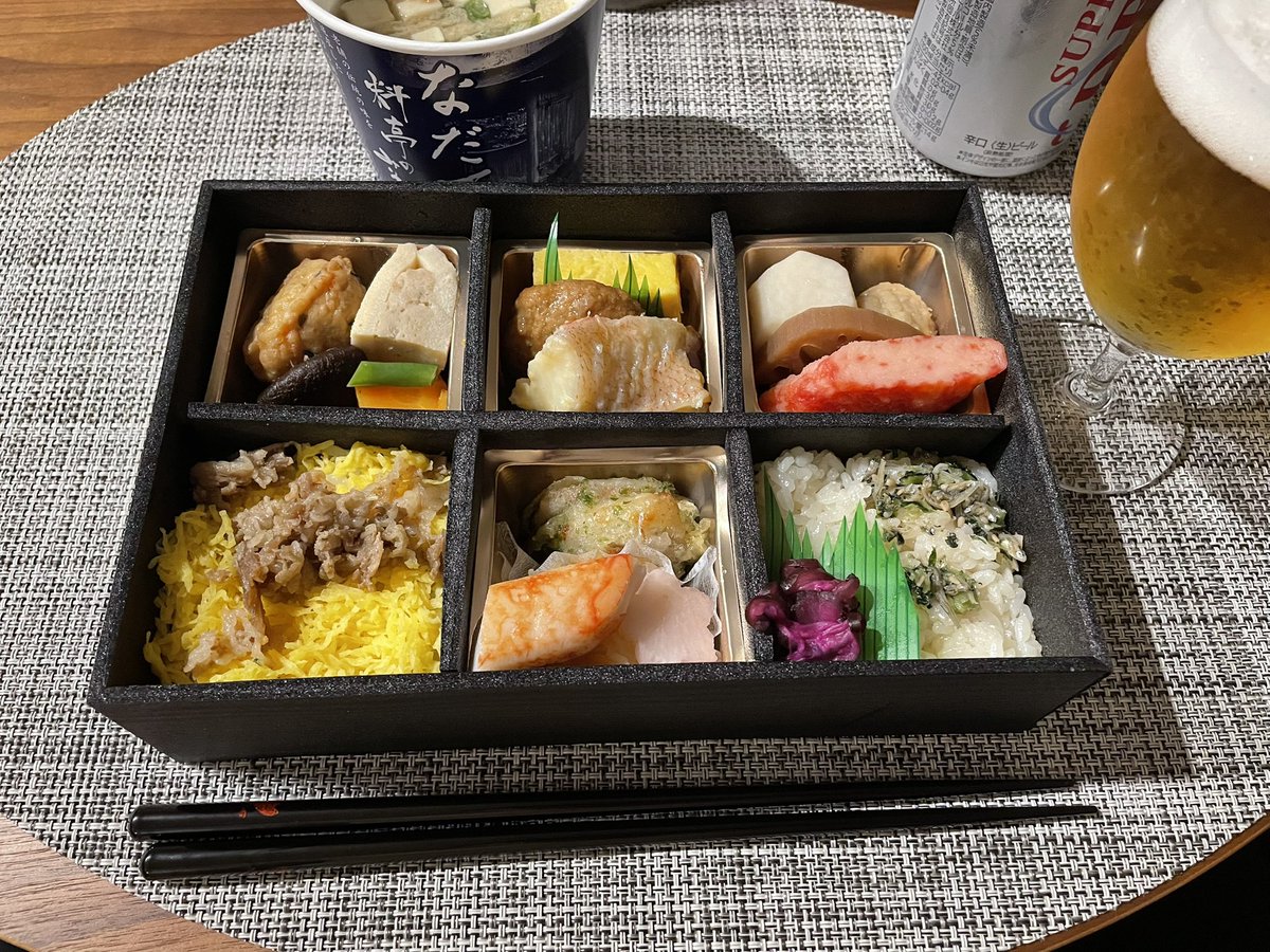 _n_t_d_c_c_'s tweet photo. 愛の弁当
#cocoskitchen https://t.co/MKSRx7dmGQ