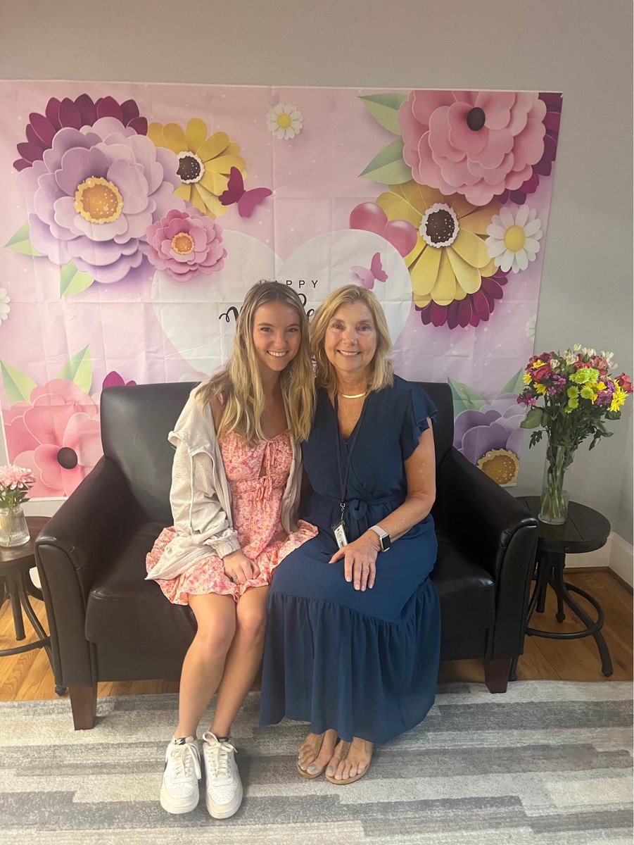 cutigs1's tweet photo. One of my sisters and one of her daughters. She finally ended up at Clemson after finishing Presbyterian College now working on her graduate work. 

Love every single one of yall. Thank you for all!  🙏❤️🐶👩‍🦰🤗 https://t.co/c9EfYNuZwl