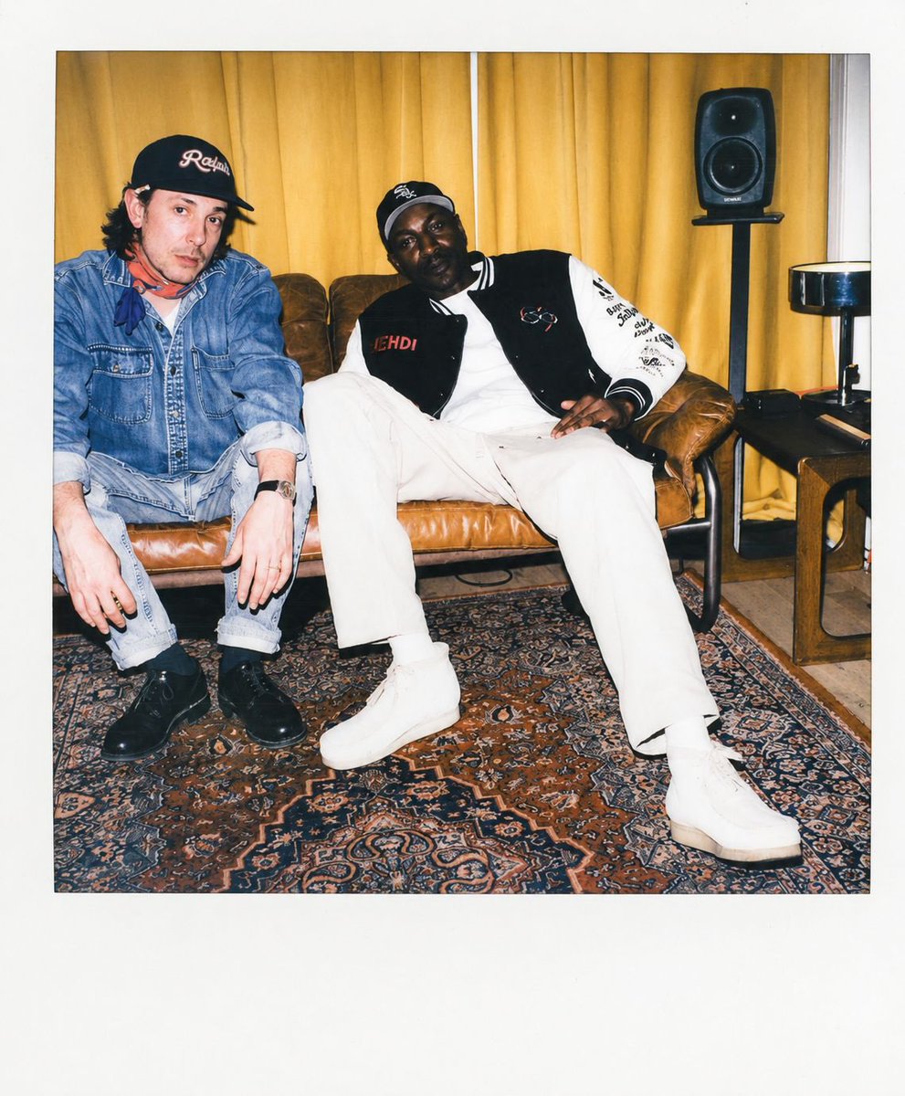 LeDanyDan's tweet photo. Dany Dan récemment en studio avec Bastien Doremus pour le titre « La Ville ne dort Jamais » nouveauté disponible mercredi à minuit ! https://t.co/nSaMmUadtD