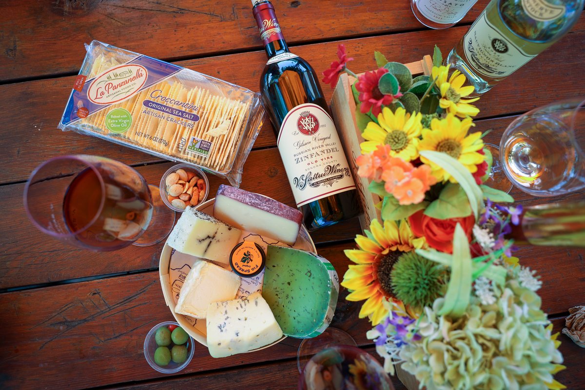 V. Sattui Winery tweet media
