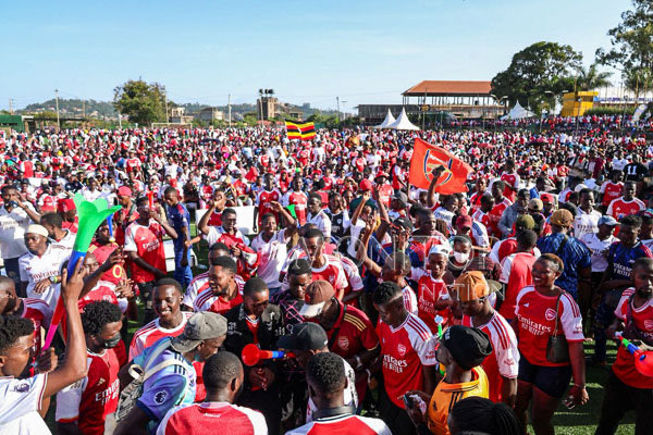 ndamis_'s tweet photo. The first order of business for the new @Parliament_Ug should be amending the Protection of Sovereignty Act to cover the shenanigans of @Arsenal fans in Uganda that we have witnessed over the past week. https://t.co/Oa9HRjqpYL