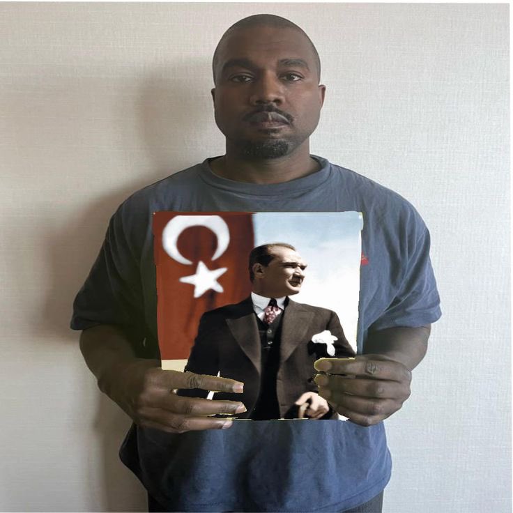 ??? tweet media