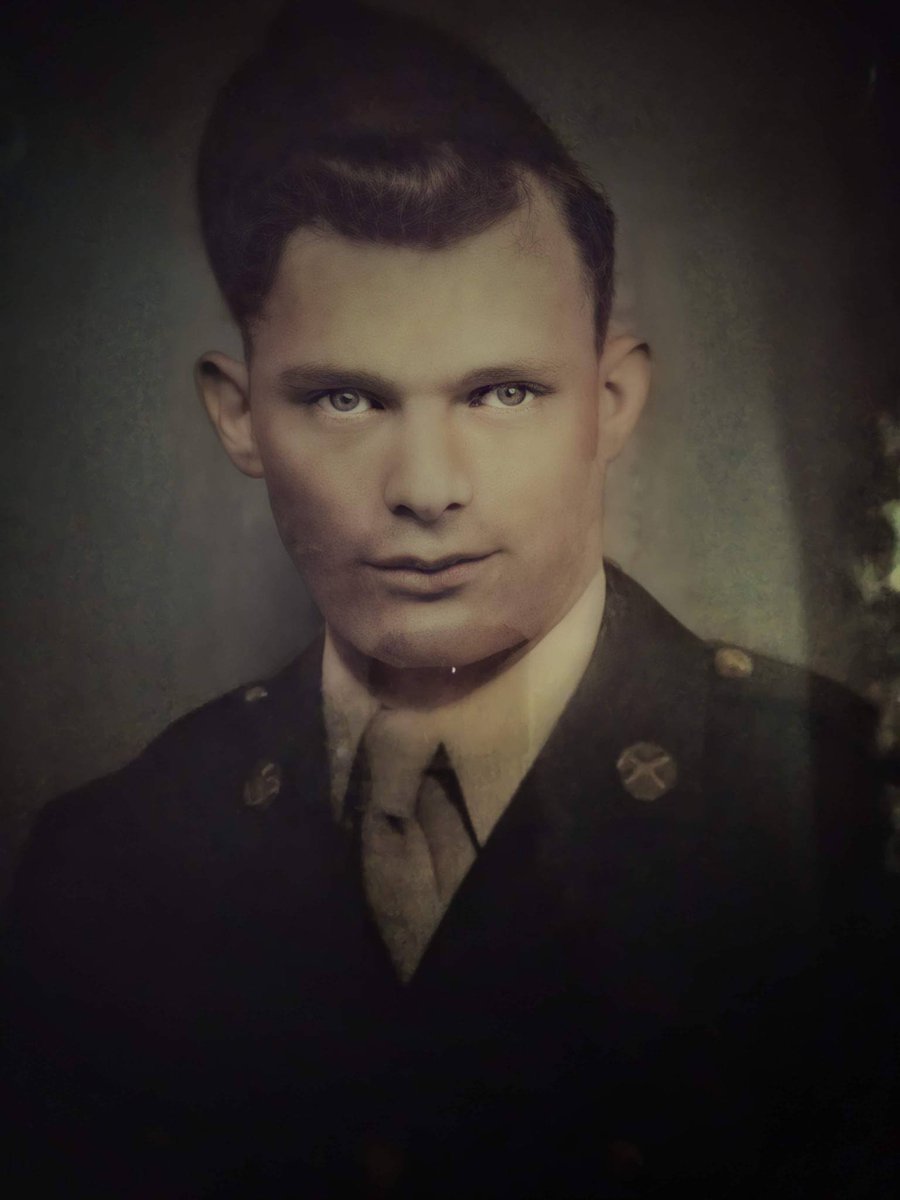 BrunoShimek's tweet photo. As we celebrate Memorial Day with cookouts and golf, pause to remember Robert and all those who made freedom possible. https://t.co/pqKI5QDmNb