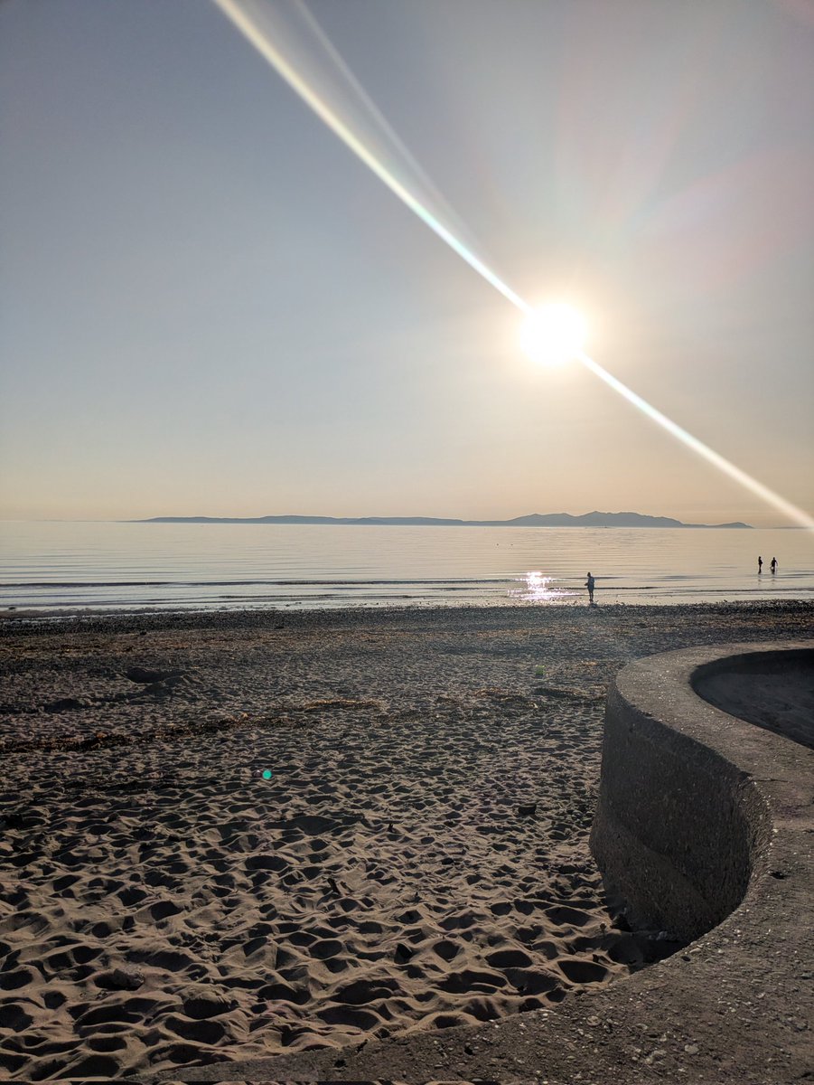murchie_john's tweet photo. Ayrshire is bonnie the night https://t.co/7iRwvaCSu3
