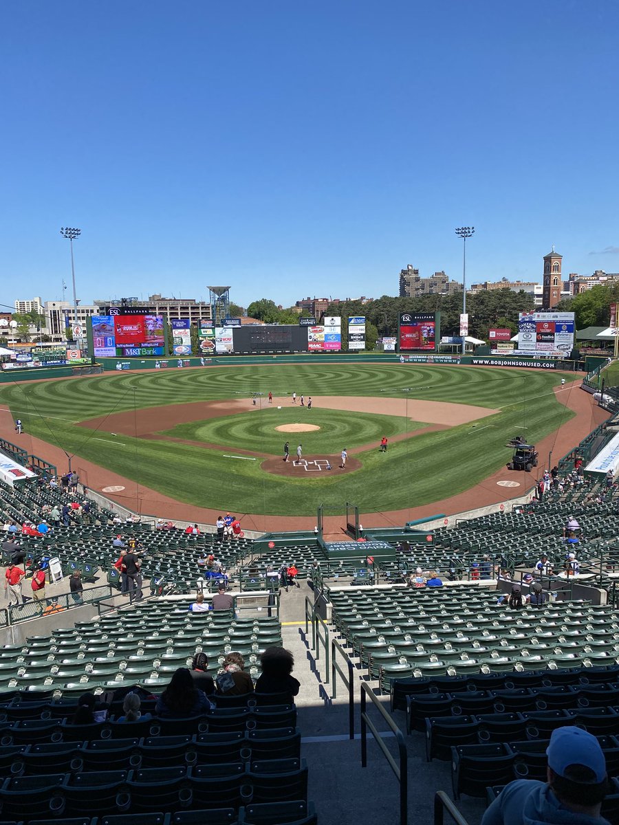 JoshWhetzel's tweet photo. Memorial Day baseball in Rochester today with Syracuse in town. Red Wings asst hitting coach—and Army veteran—Travis Fitta will be our Nissan son Deck Show guest at 3:45 on @FoxSports_1280 https://t.co/cGgwqaMo2X