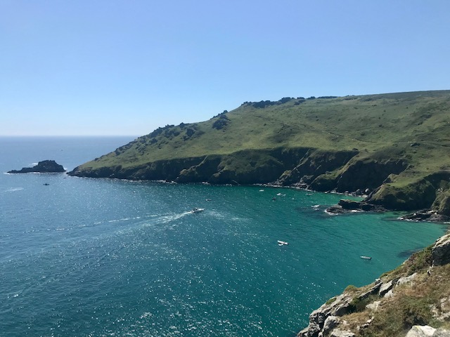 BethanySkinnard's tweet photo. #Salcombe on a βοΈ Bank Holiday #SWCoastPath #SouthSands #Devon - thanks to @SouthSandsHotel for the warm welcome https://t.co/jF8bHWY3Be