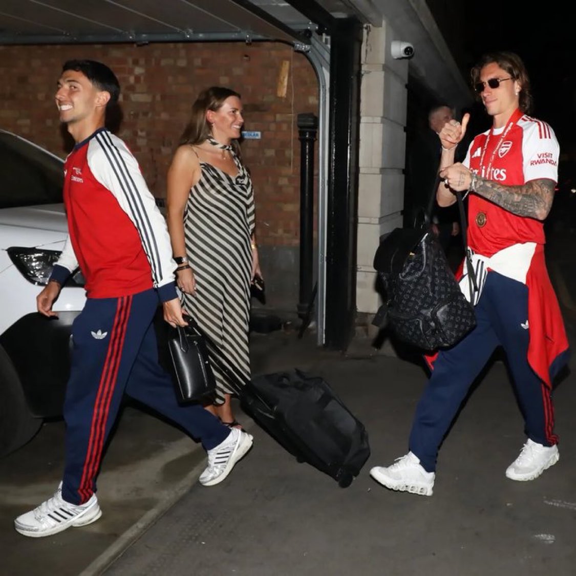 Futbol de Inglaterra tweet media