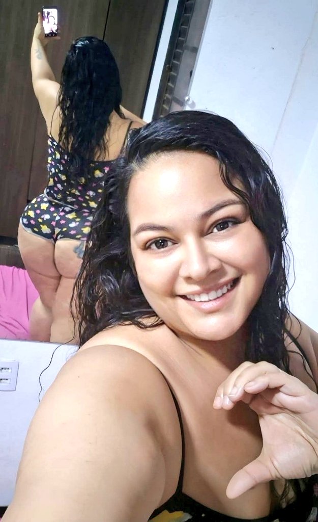 GordaBellaTM's tweet photo. ⭐Rosilayne⭐....🌹Beauty🌹 👑Queen👑...Delicious #Curvy Baby 😍 Gordinha Maravilhosa 🤩 #GordaBellaTM 💯🔥 https://t.co/P3VOyozNgP