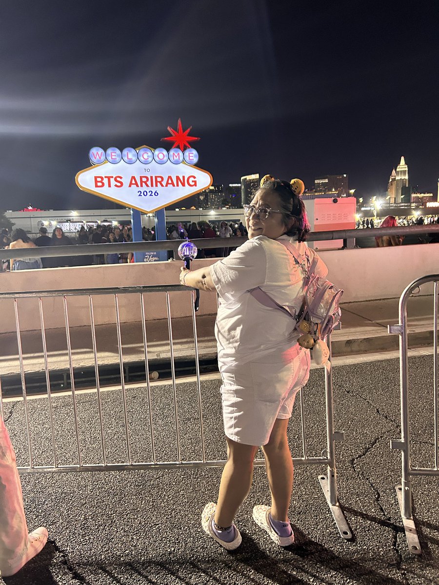 ⟭⟬ _ CoraRang⁷_ is seeing BTS ⟭⟬ tweet media