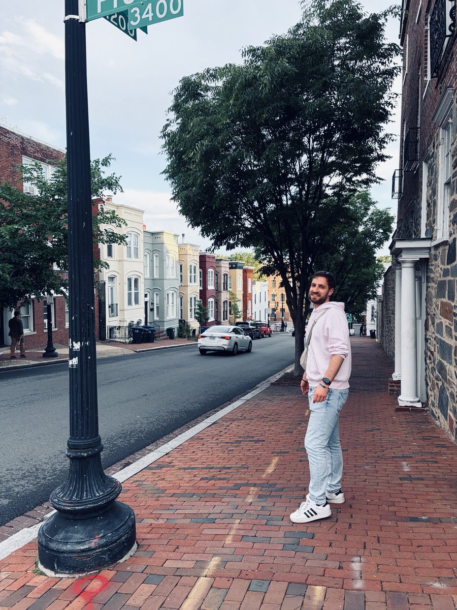 DimitrisArg19's tweet photo. DC 🇺🇸🇺🇸🇺🇸 https://t.co/74mO76U8pV