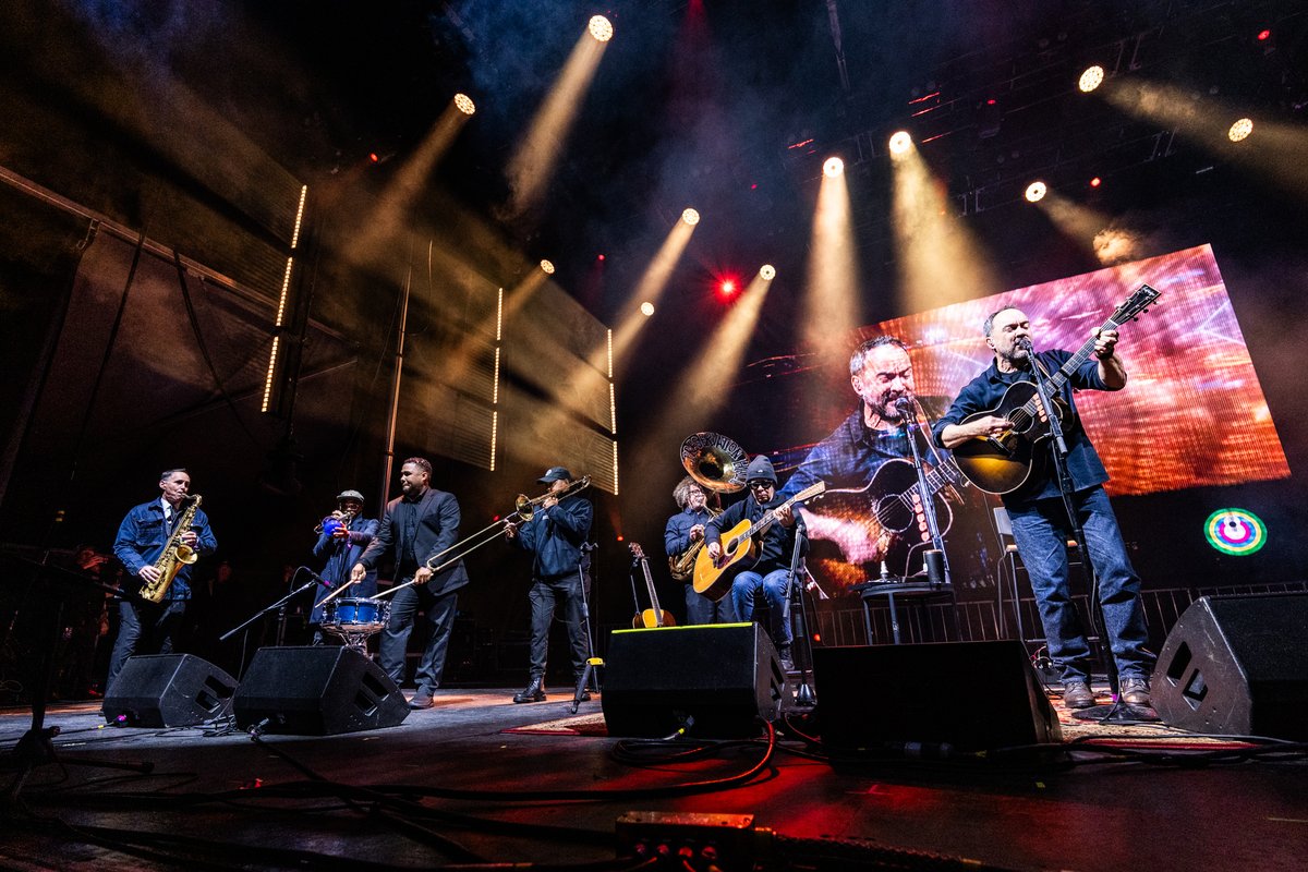 Dave Matthews Band tweet media