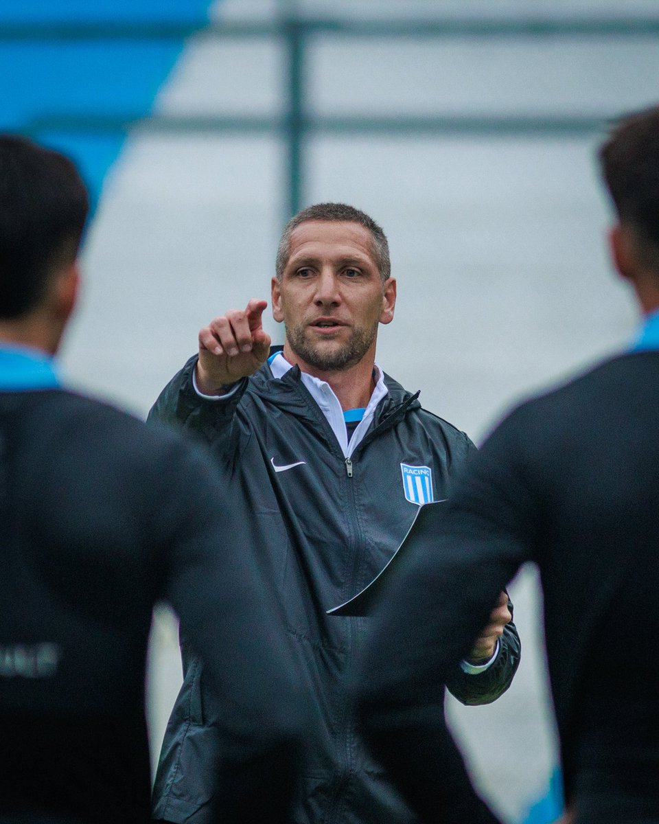Racing Club tweet media