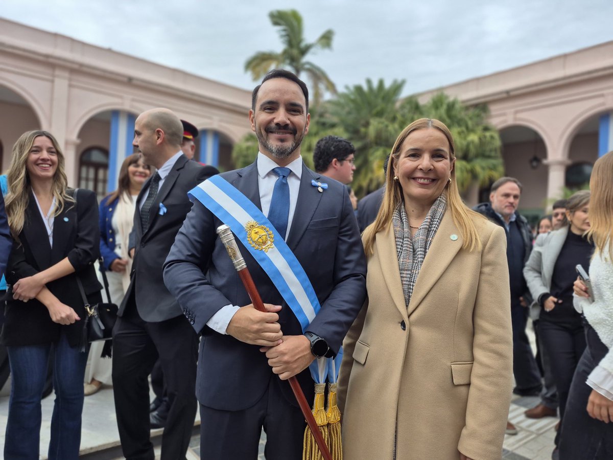 IngridJetter's tweet photo. Feliz día! 🇦🇷 https://t.co/Gd6aAgmKle