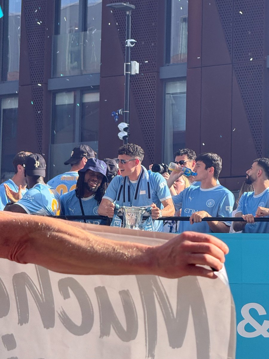 mcfc lads tweet media