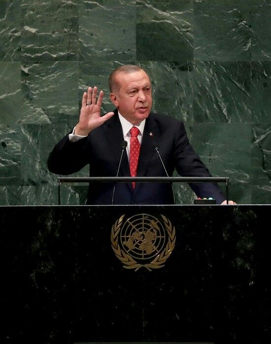 AsilKuzucuoglu's tweet photo. Milletimizin değerlerine muhalif olanların değil, dünyanın çürük düzenine muhalif olanların yanındayız.

#iyikierdoğan https://t.co/W88mhkIZU2