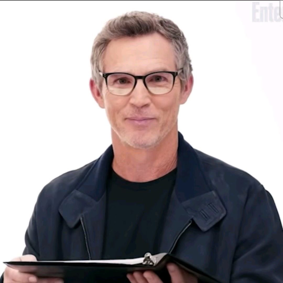 Shawn Hatosy As Cats tweet media