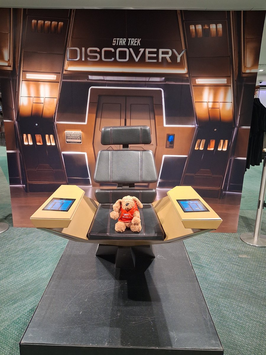 Identatron's tweet photo. Sherfox had a team day a few weeks ago. We started at the Science Museum, looking at forensic opportunities and development of science based tech. Then we completed an outdoor city escape room. Here's Agent Waffles enjoying the Science Museum! https://t.co/I9n2OWfSRT