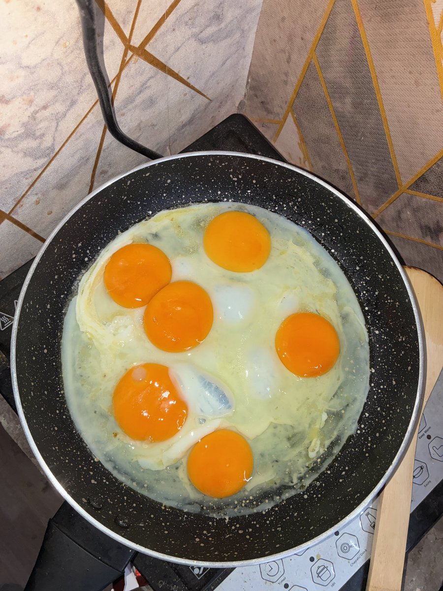 Prateekaaryan 𝕏 tweet media