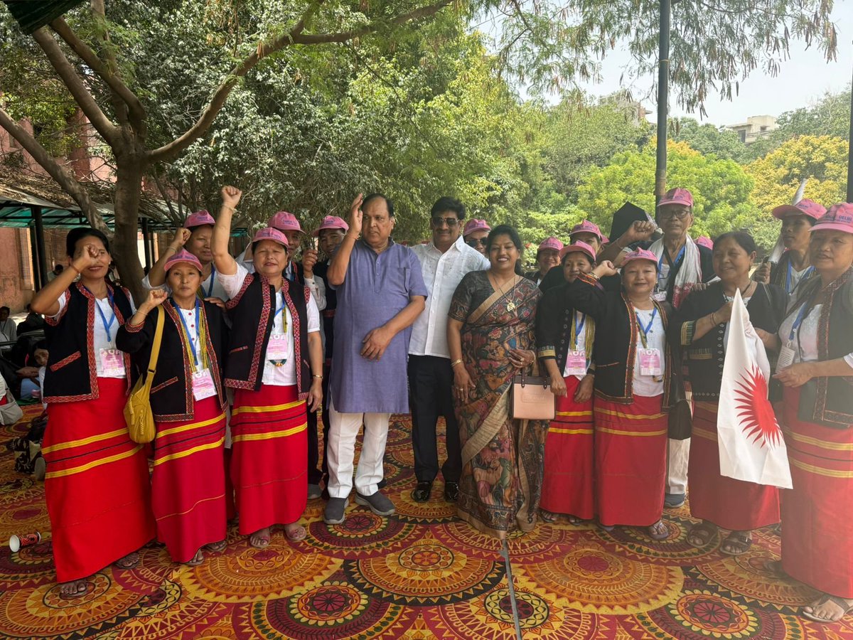 jaikishan_bjp's tweet photo. दिल्ली के ऐतिहासिक लाल किला मैदान में आयोजित “जनजाति सांस्कृतिक समागम 2026” को सफल बनाने में सहयोग देने वाली पूरी संचालन टीम, सभी स्वयंसेवकों एवं कोहाट मंडल भाजपा परिवार का हृदय से आभार। 🙏🏻

#JanjatiSanskritikSamagam #LalKila #BJPDelhi #DelhiEvent https://t.co/UDfyP5Fyjb