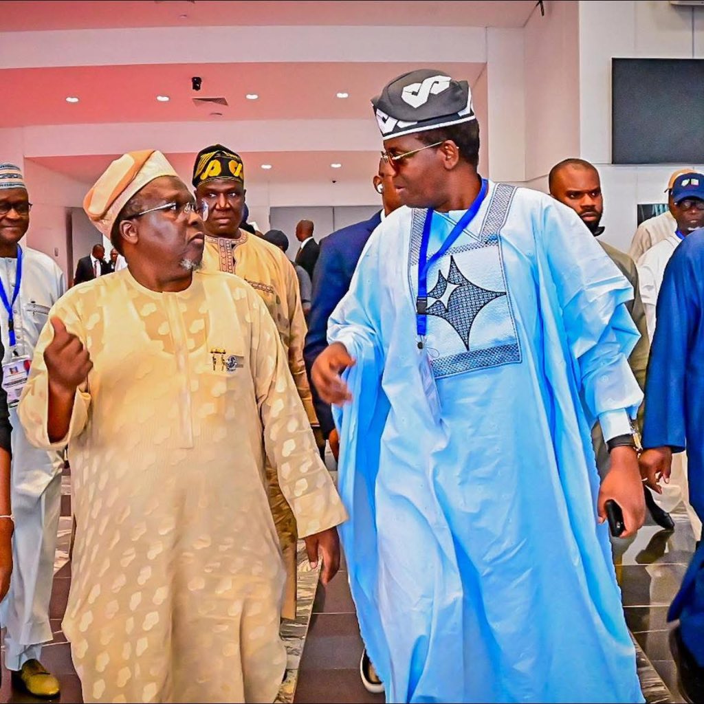 nuramaru1's tweet photo. Zamfara is fully ready to deliver massive votes for President Bola Ahmed Tinubu under the strong leadership of HM Dr. @Bellomatawalle1. 

In Shaa Allah, victory is certain.  
#Tinubu2027 #APC #Zamfara https://t.co/HnUqpxPAgq