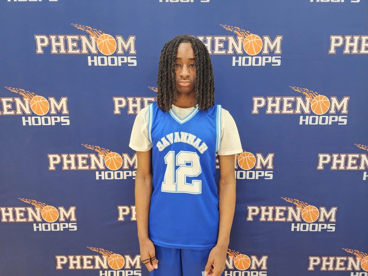 Phenom_Hoops's tweet photo. POB’s Biggest Takeaways and Storylines from Phenom Memorial Day Classic
#PhenomHoops #PhenomMDC 

- Savannah Mavericks Duo Impresses with Production

Read: https://t.co/rNjh6nKVwk 

@Coach_Rick57 @colbylewis20 @POBScout @JeffreyBendel_ @ty1ewis @UnderratedAthl_ @KalebbGriff https://t.co/nLXRvwl5Jp