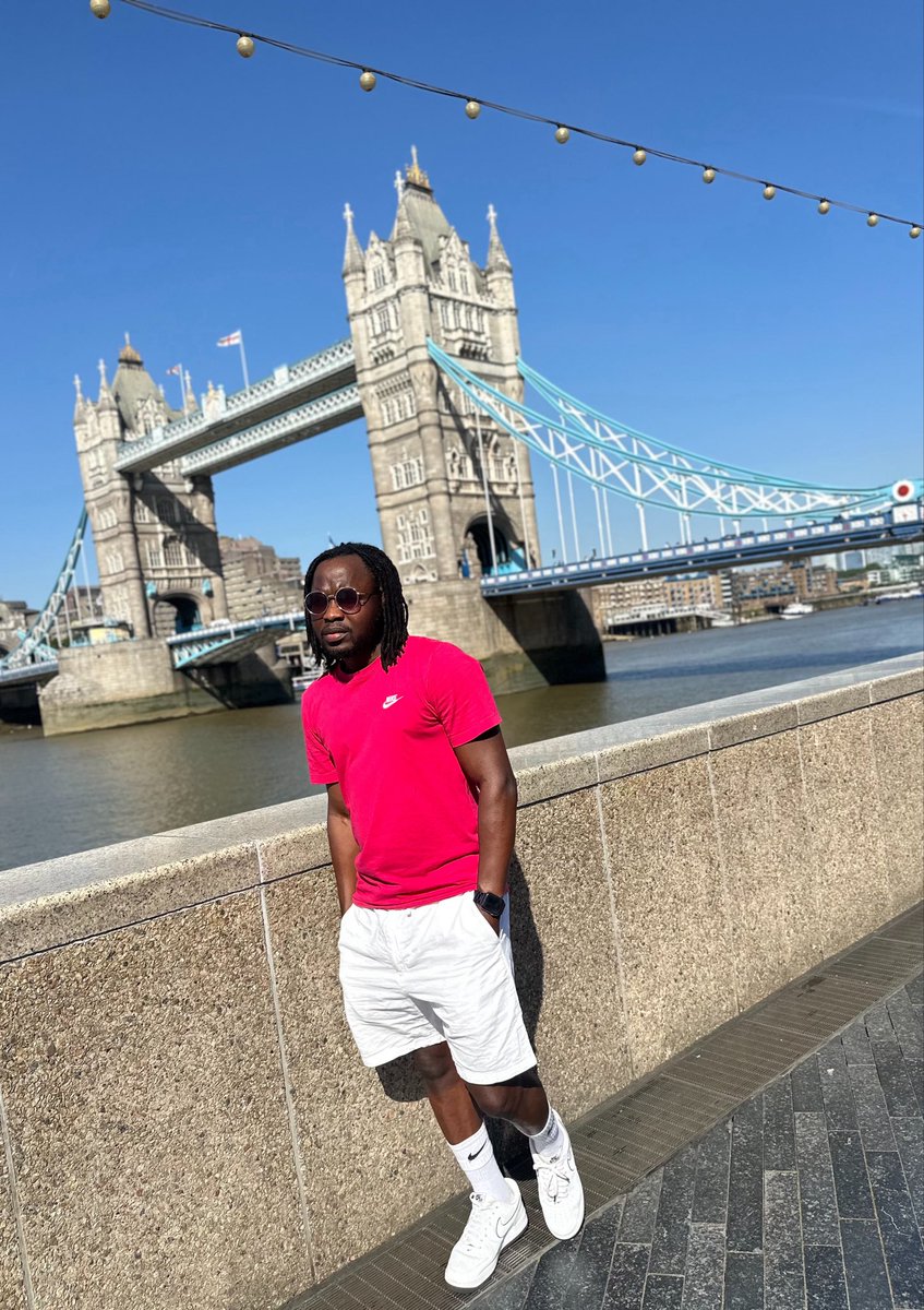 Slimfit tweet media