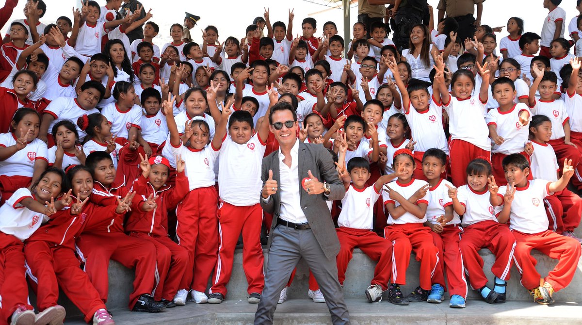 MaestroCares's tweet photo. Changing lives. Building dreams. That’s the work—and the why—behind everything we do. 🌟
Pictured: MCF Co-Founder, Marc Anthony, meeting some of the children we support https://t.co/Dv8uCaexby