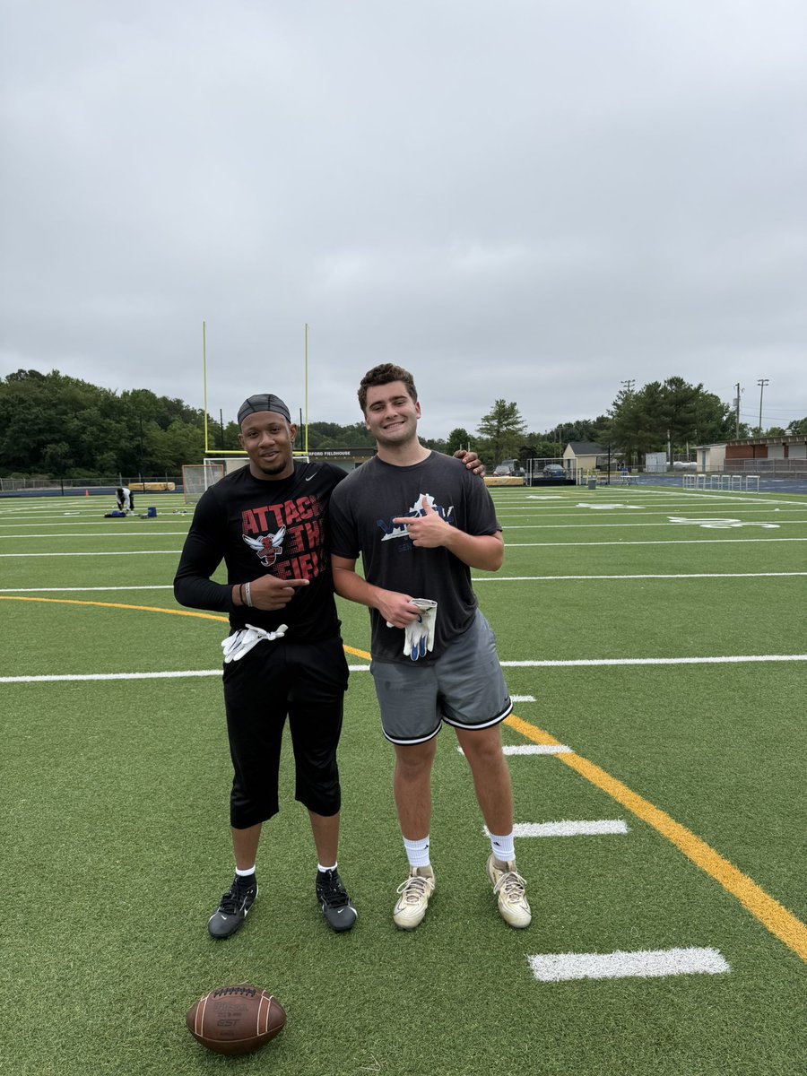 CarterCichowicz's tweet photo. Another great session with @Tinkboyd and training with a great athlete @marquis0817 https://t.co/U8oMb8OqZ5