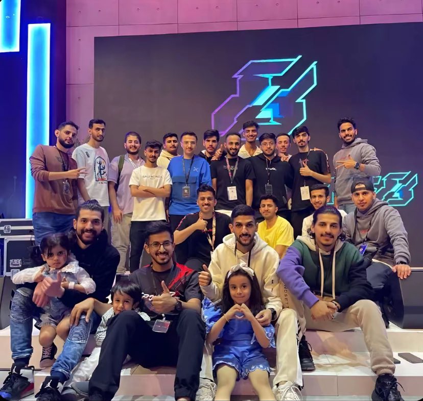 𝐄𝐯𝐞ٰ tweet media
